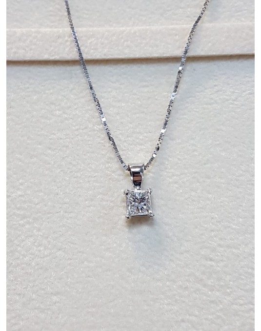 CIONDOLO PUNTO LUCE IN ORO BIANCO 18 K CON DIAMANTE NATURALE CERTIFICATO
