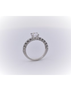 ANELLO SOLITARIO IN ORO BIANCO CON DIAMANTI NATURALI 1.60 CARATI