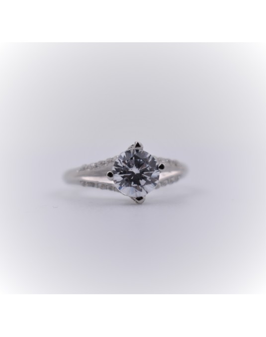 ANELLO SOLITARIO IN ORO BIANCO CON DIAMANTI NATURALI 1.36 CARATI