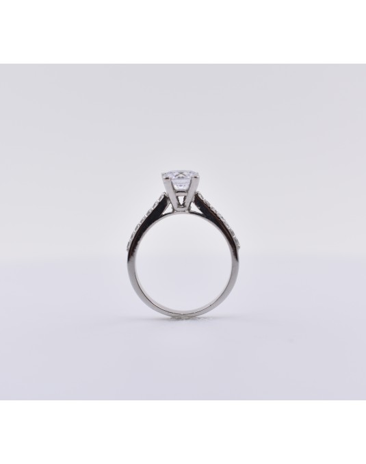ANELLO SOLITARIO IN ORO BIANCO CON DIAMANTI NATURALI 1.42 CARATI