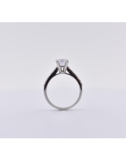 ANELLO SOLITARIO IN ORO BIANCO CON DIAMANTI NATURALI 1.42 CARATI