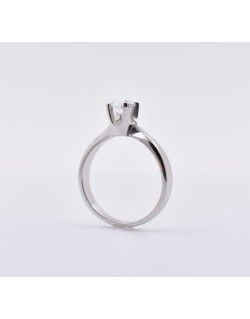 ANELLO SOLITARIO IN ORO BIANCO 18 K CON DIAMANTE NATURALE CERTIFICATO DGC