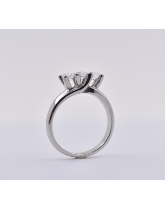 ANELLO TRILOGY IN ORO BIANCO 18 K CON DIAMANTI NATURALI E VVS