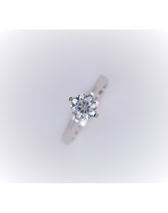 ANELLO SOLITARIO IN ORO BIANCO 18 K CON DIAMANTE NATURALE CERTIFICATO DGC