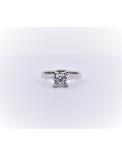 ANELLO SOLITARIO IN ORO BIANCO 18 K CON DIAMANTE NATURALE CERTIFICATO DGC