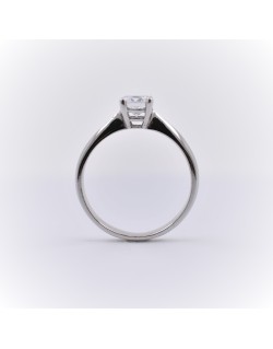 ANELLO SOLITARIO IN ORO BIANCO 18 K CON DIAMANTE NATURALE CERTIFICATO DGC