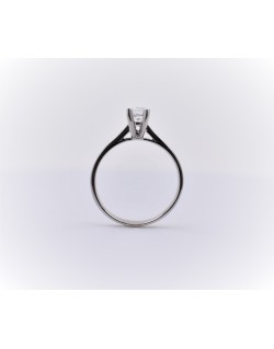 ANELLO SOLITARIO IN ORO BIANCO 18 K CON DIAMANTE NATURALE CERTIFICATO DGC
