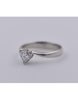 ANELLO SOLITARIO IN ORO BIANCO 18 K CON DIAMANTE NATURALE CERTIFICATO DGC