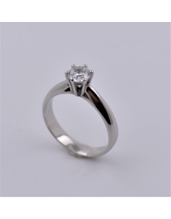ANELLO SOLITARIO IN ORO BIANCO 18 K CON DIAMANTE NATURALE CERTIFICATO DGC