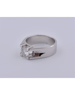 ANELLO SOLITARIO IN ORO BIANCO 18 K CON DIAMANTE NATURALE CERTIFICATO DGC