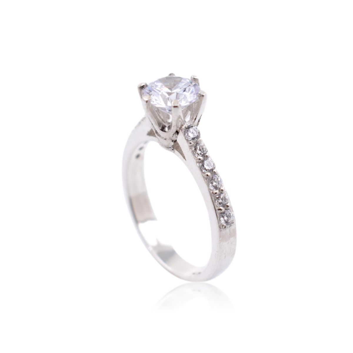 ANELLO SOLITARIO IN ORO BIANCO CON DIAMANTI NATURALI 1.36 CARATI