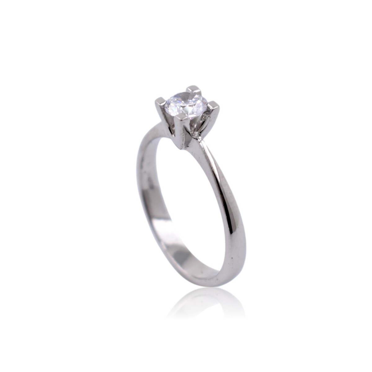 ANELLO SOLITARIO IN ORO BIANCO 18 K CON DIAMANTE NATURALE CERTIFICATO DGC