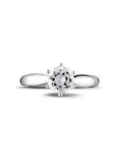 Solitario Platino Di Fidanzamento con Diamante