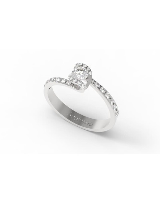 Anello Modello Scermino con Diamanti