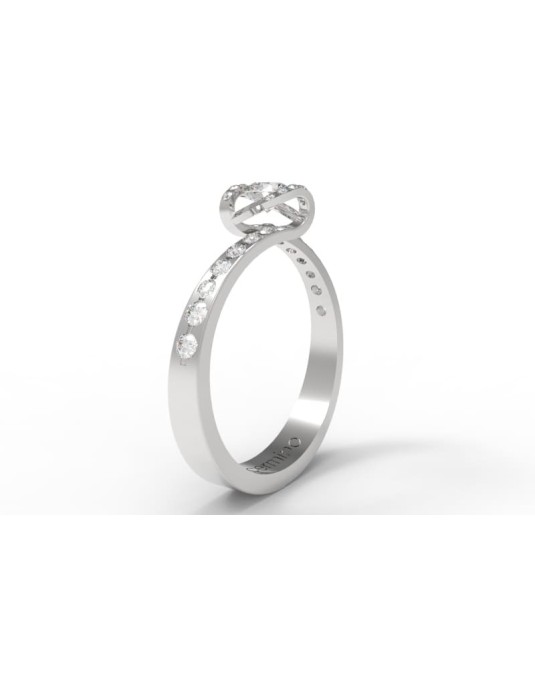 Anello Modello Scermino con Diamanti