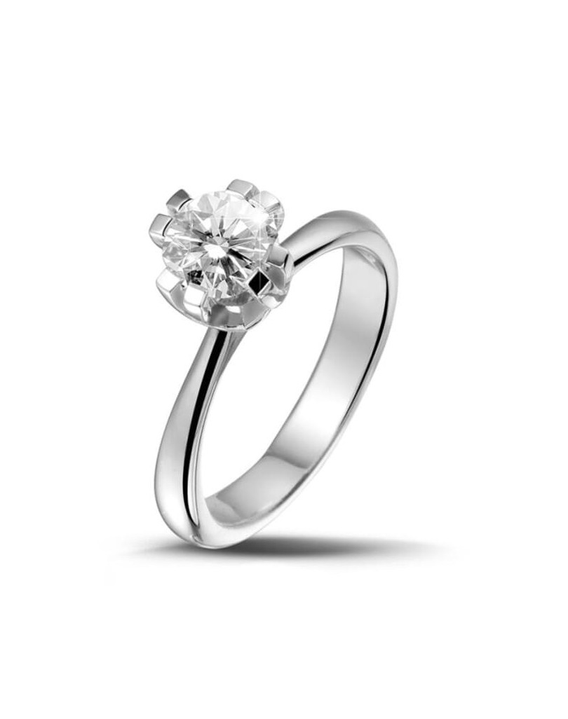 Solitario Anniversario Modello Tiffany con Diamante