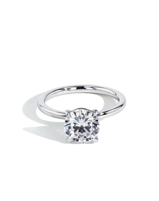 Anello Classico con Diamante Naturale