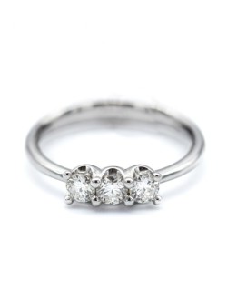 Anello Cartier con 3 Diamanti Naturali