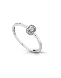 Anello Ottagonale con Diamanti