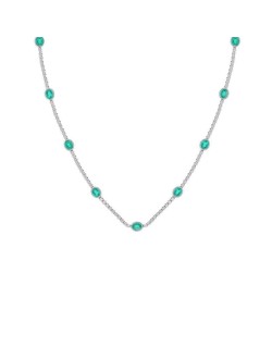 Collana con Smeraldi ravvicinata