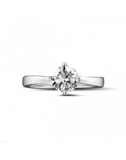 Anello Fidanzamento Stile Valentino Con Diamante