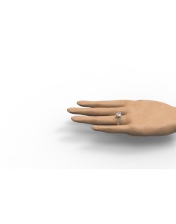 Anello Con Diamante Cuore Indossato