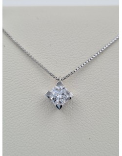 CIONDOLO PUNTO LUCE IN ORO BIANCO 18 K CON DIAMANTE NATURALE CERTIFICATO