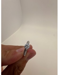 Solitario Armonia Preziosa in Oro Bianco 18k SG42093