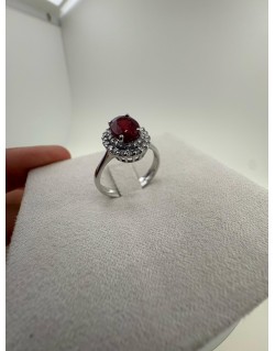 Anello Regina di Fuoco con Rubino Naturale e Diamanti SG93273