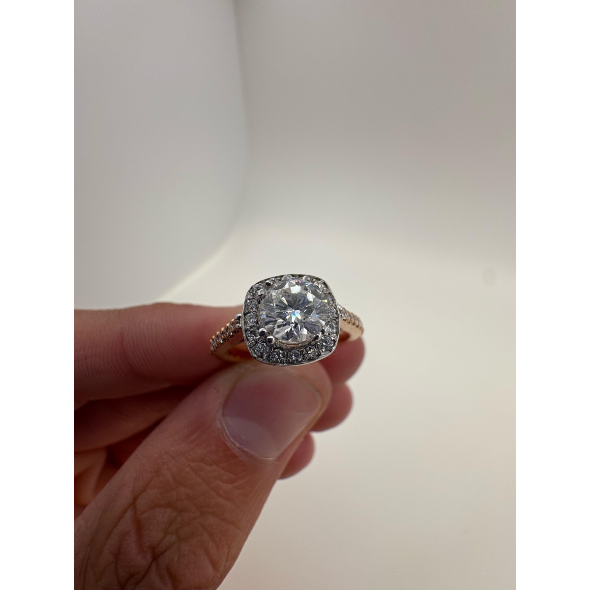 Anello Halo Brillante in Oro Rosa 18k SG35842