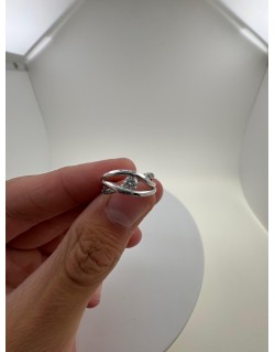 Anello Abbraccio di Luce in Oro Bianco 18k SG85820