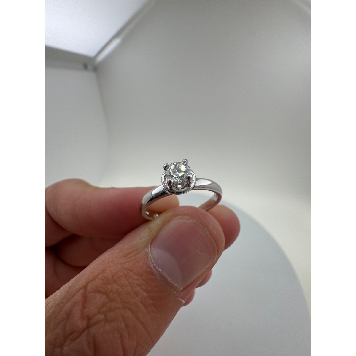 Solitario Iconico Damiani in Oro Bianco 18k SG34845