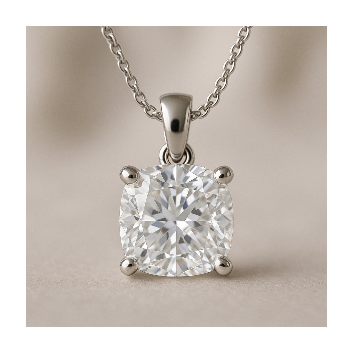 Ciondolo con Diamante Cuscino in Oro Bianco 18k SG32218