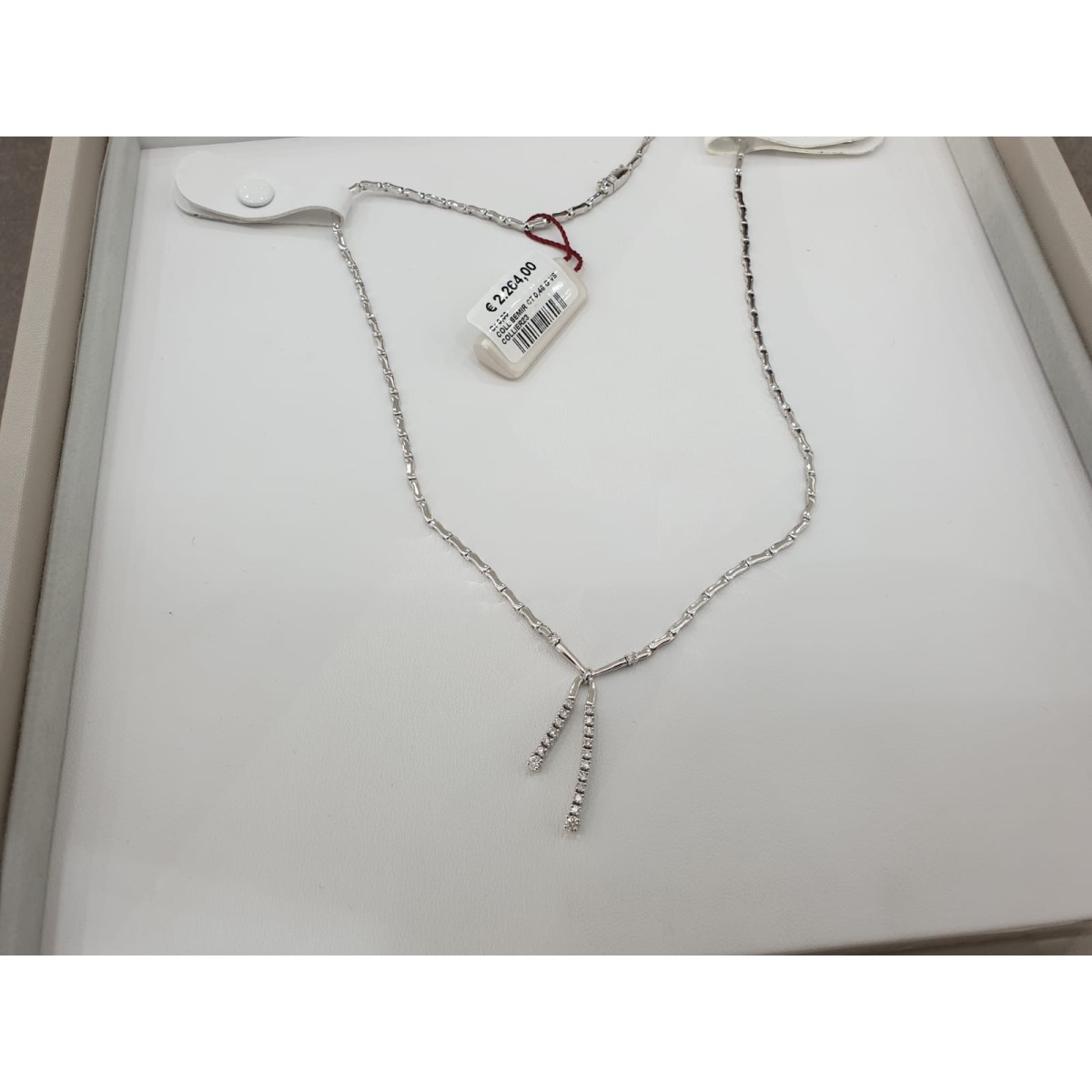 COLLIER IN ORO BIANCO 18 K CON DIAMANTI NATURALI 0.46 CARATI G VS CERTIFICATO