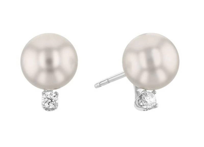 Orecchini con perle e diamanti naturali